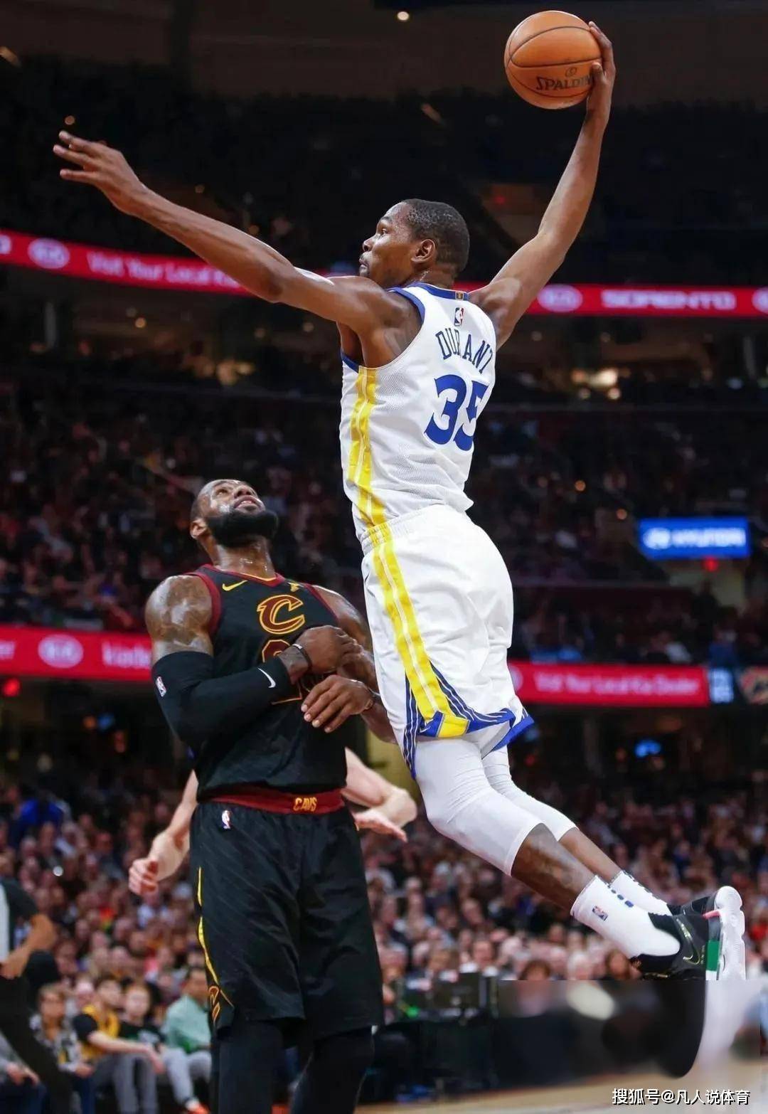 杜兰特连续七场比赛得分超过锐不可当,雄鹿不断突破!比赛高潮迭起的简单介绍 杜兰特连续七场比赛得分超过锐不可当,雄鹿不断突破!比赛高潮迭起的简单介绍